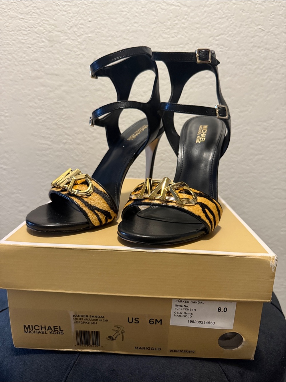 Black & Tiger-Print Leather High Heel Sandals with Gold Hardware - Picture 4 of 6